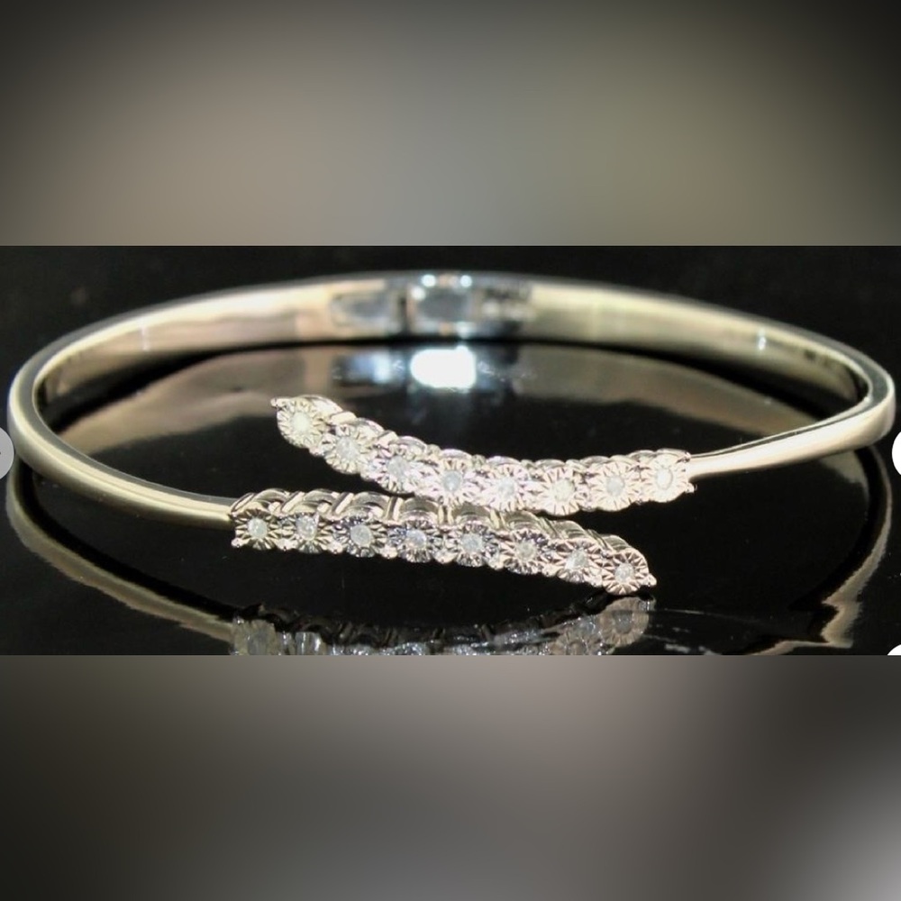 1/4 ct Natural Diamond Cuff Bracelet